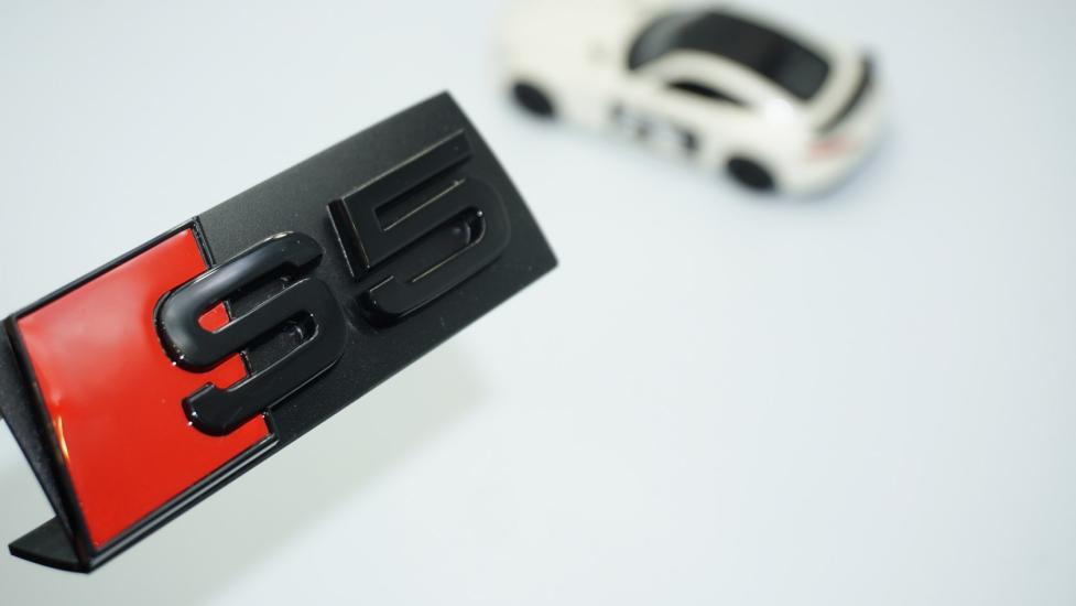 DK Tuning S5 Siyah Kırmızı 3D Ön Panjur Logo Audi İle Uyumlu
