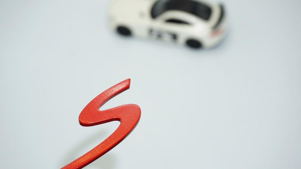 DK Tuning Porsche S Kırmızı ABS Bagaj Logo Arma